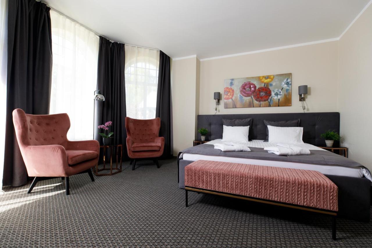 Spa Hotel Ezeri Sigulda Bagian luar foto