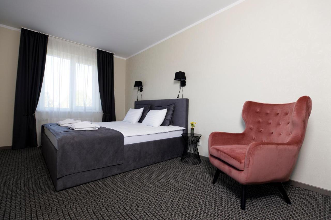 Spa Hotel Ezeri Sigulda Bagian luar foto