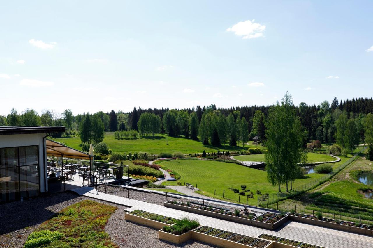 Spa Hotel Ezeri Sigulda Bagian luar foto