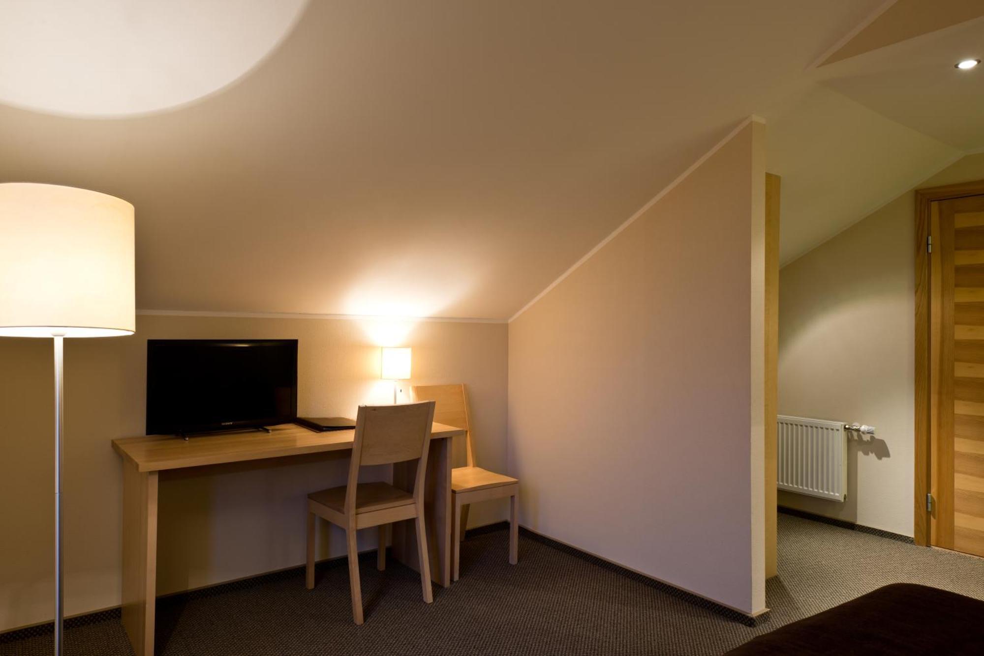 Spa Hotel Ezeri Sigulda Ruang foto