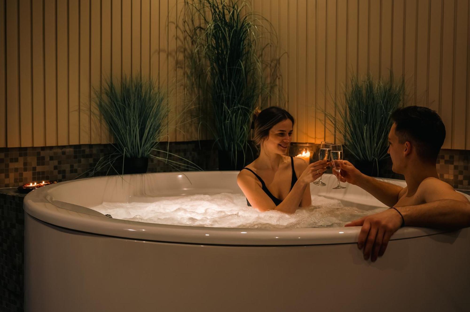 Spa Hotel Ezeri Sigulda Bagian luar foto